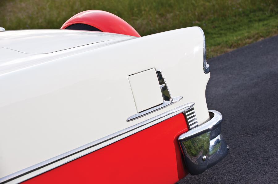  Chevrolet Bel Air Convertible 1955 года  (фото 49 из 104)